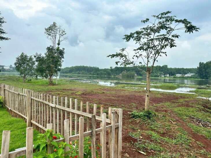 ???? CHỦ NGỘP CẦN BÁN LÔ ĐẤT NGHỈ DƯỠNG VIEW HỒ – GIÁ CHỈ 1 Tỷ 2 Còn thương lượng