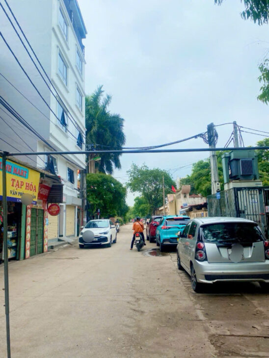 BÁN NHÀ XUÂN ĐỈNH – 40M X 4 TẦNG DÂN XÂY– – NGÕ ÔTÔ – GẦN NGOẠI GIAO ĐOÀN – GIÁ 7.5 TỶ