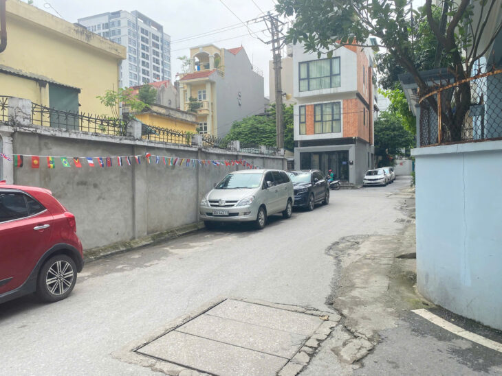 BÁN NHÀ NGUYỄN SƠN, LONG BIÊN, 6 TẦNG THANG MÁY – GARA Ô TÔ 7 CHỖ – FULL NỘI THẤT XỊN – NHÀ ĐẸP NỞ