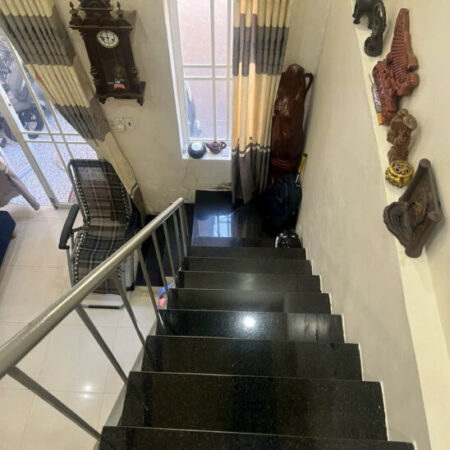 HÀNG HIẾM NHÀ GIÁ 2TY350 CÁCH ĐƯỜNG 2/4 CHỈ 100M P. VẠN HẠNH