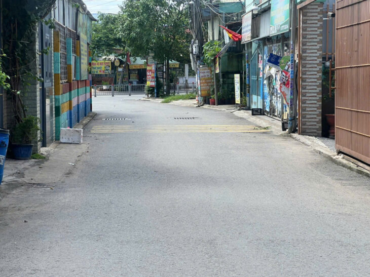 ???? HẺM XE HƠI NGAY BIG C – ĐÔNG HOÀ, THÀNH PHỐ DĨ AN.