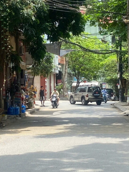 BÁN NHÀ PHẠM VĂN ĐỒNG – ÔTÔ ĐỖ CỬA – 4 TẦNG – 40M – GIÁ 7.8 TỶ