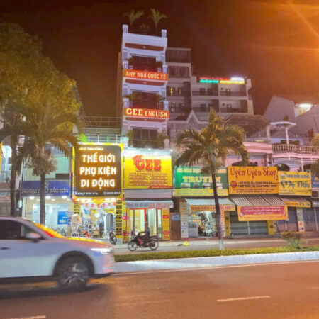 ????BÁN NHÀ MẶT TIỀN ĐANG CHO THUÊ 15TR/TH ĐƯỜNG 2-4 VĨNH PHƯỚC TP NHA TRANG ????BÁN NHÀ MẶT TIỀN ĐANG CHO THUÊ 15TR/TH ĐƯỜNG 2-4 VĨNH PHƯỚC TP NHA TRANG