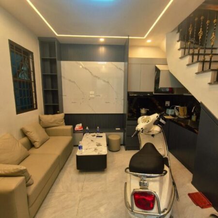 Bán nhà Tây Sơn, Đống Đa, lô góc, ngõ ô tô tránh 18m2, 4 tầng, Mt 4.5m, chỉ 5.6 tỷ Bán nhà Tây Sơn, Đống Đa, lô góc, ngõ ô tô tránh 18m2, 4 tầng, Mt 4.5m, chỉ 5.6 tỷ