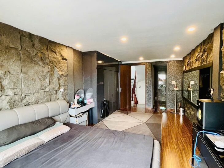 BÁN NHÀ 6 TẦNG MỚI TINH – 40M – O TO ĐỖ CỔNG – CÁCH MẶT PHỐ GIANG BIÊN 10M – LONG BIÊN