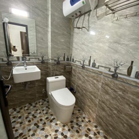 CHO THUÊ PHÒNG TRỌ – 250 KHƯƠNG TRUNG, THANH XUÂN – GIÁ 6.2 TRIỆU CÓ TL.,