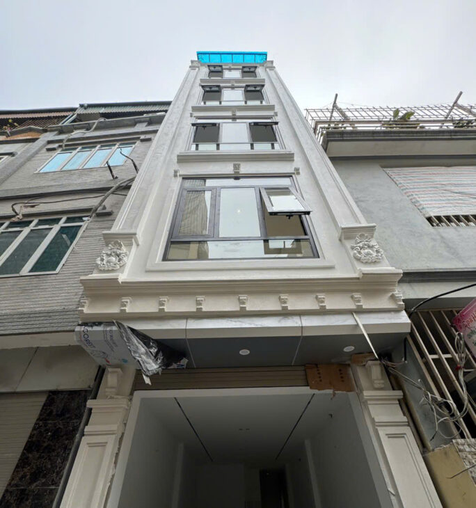 Nhà riêng 6 tầng, 45m2 tại Kim Giang, Thanh Trì, mặt ngõ thông, ô tô vào nhà, giá chỉ hơn 11 tỷ