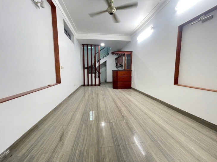 Bán nhà 5 tầng cực đẹp 36m tại ngõ 359 Minh Khai. HBT