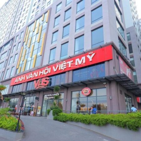 Cho thuê shophouse 151m2 , trệt , lầu , 3wc , 3pn . 15tr Ngay 2225 Phạm Thế Hiển , Q.8