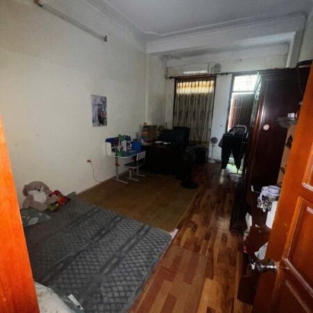 Nhà phố Vĩnh Hưng, DT 50m2, vỉa hè rộng, kinh doanh tốt chỉ gần 12 tỷ