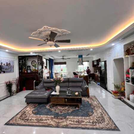 Bán căn hộ chung cư Vật Tư Du Lịch tại Trần Thủ Độ, Hoàng Mai 145m2, 3 ngủ, Giá 6.x tỷ Bán căn hộ chung cư Vật Tư Du Lịch tại Trần Thủ Độ, Hoàng Mai 145m2, 3 ngủ, Giá 6.x tỷ