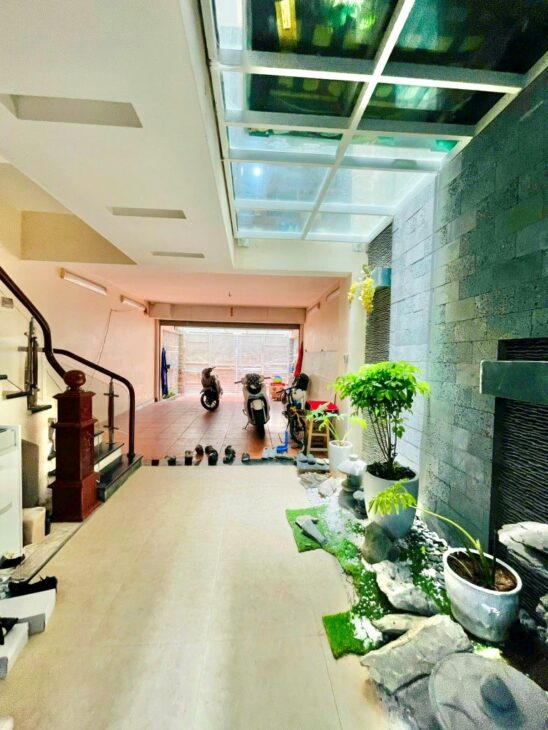 BÁN NHÀ HOÀNG VĂN THÁI, THANH XUÂN, GARA 2 Ô TÔ 7C, TRƯỚC NHÀ Ô TÔ TRÁNH, 100M2, 20.2TỶ