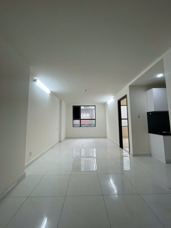 Cho thuê shophouse 151m2 , trệt , lầu , 3wc , 3pn . 15tr Ngay 2225 Phạm Thế Hiển , Q.8