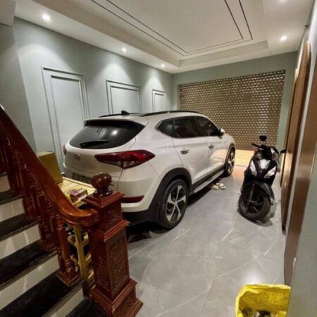 ????????????????????BIỆT PHỦ GIỮA LÒNG HÀ NỘI 48 M- 4T -NHỈNH 12t- Ô TÔ VÀO NHÀ -NGÕ THÔNG – SỔ VUÔNG VẮN.