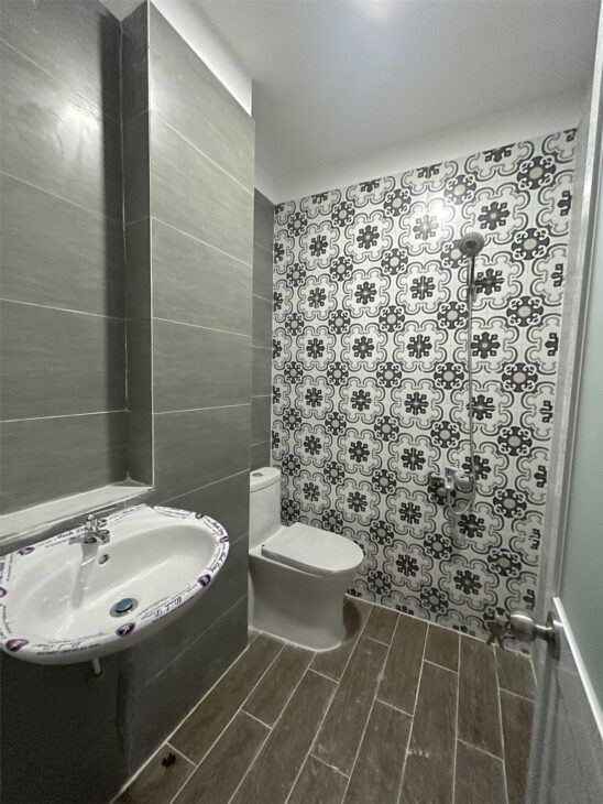 14. VIP TX43 – CẶP NHÀ SỔ HỒNG- 2MT TRƯỚC SAU- 5,45×7,5=41m2 – 5 PHÒNG – ĐƯỜNG THÔNG 7M-3,68 TỶ.