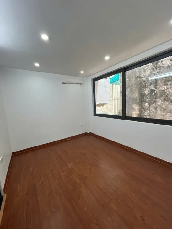CẦN BÁN 1 CĂN NHÀ NHỎ KHÂM THIÊN- ĐỐNG ĐA. 5T, 4,8 TỶ