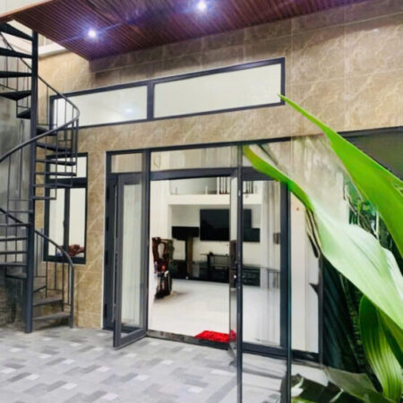 TRUNG TÂM CMT8 – GIÁP Q3 Q10 – NHÀ MỚI 4 TẦNG – NGANG 6M NỞ HẬU – 92M²