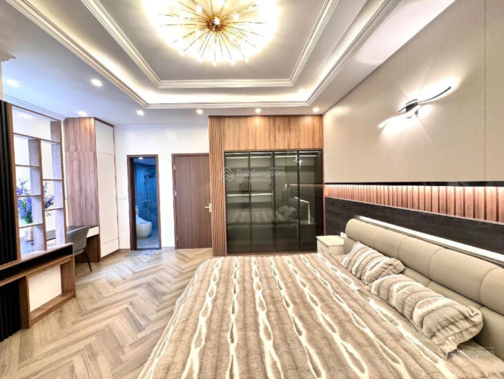 Bán nhà Kim Giang, DT 50m2, ngõ rộng,gần phố,nhà đẹp,ở luôn, giá 7.85 tỷ, SĐCC