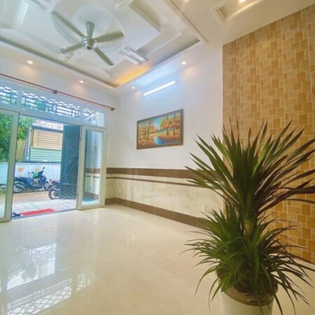 Bán nhà 62m2, 4PN, 4WC, 3 tầng, Q.9, giá chỉ 7,05 tỷ, sổ hồng Bán nhà 62m2, 4PN, 4WC, 3 tầng, Q.9, giá chỉ 7,05 tỷ, sổ hồng