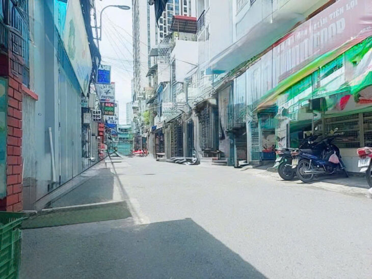 CMT8 – NGAY HÀ ĐÔ CENTROSA – HXH NHỰA 6M – 2 MẶT HẺM – 60M². CHỈ 9.X TỶ.