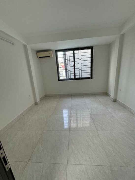 ĐẠI MỖ- NAM TỪ LIÊM – Ô TÔ ĐỖ GẦN – 32M X 4 TẦNG – GIÁ 5,x