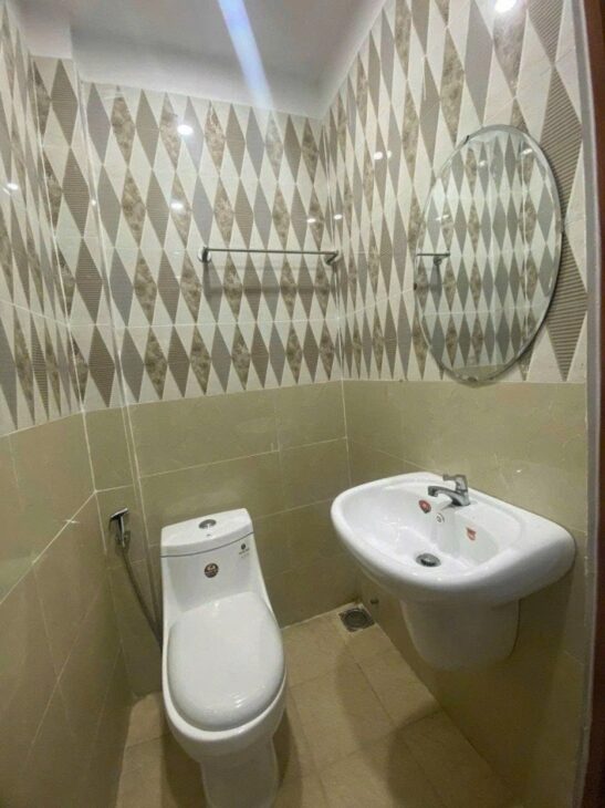 Bán nhà 2 tầng, 42m², 2PN, 2WC, Linh Tây, Thủ Đức, 3.3 tỷ