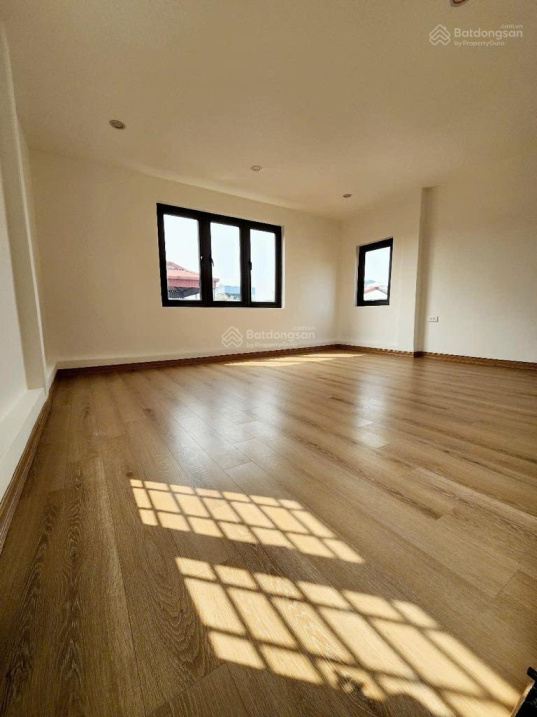 Nhà Định Công,dt 46m2 x 5T, ngõ nông,rộng 5m,giá 7.88 tỷ,nhà ở luôn