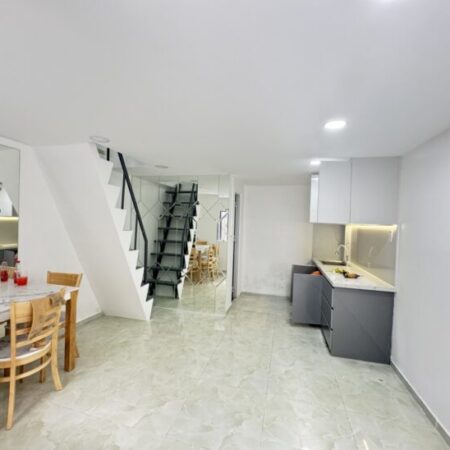 Nhà nhỏ Linh Xuân Thủ Đức giá 1.8 tỷ, hẻm xe hơi, sổ riêng