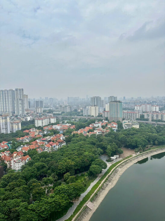 Căn hộ chung cư HH Linh Đàm, Hoàng Mai, view hồ 72m2 x 2 ngủ, giá rẻ chỉ 2.x tỷ