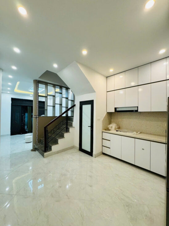 Cần bán nhà 6 tầng x 8 ngủ Vip ngõ Khương Trung, Thanh Xuân