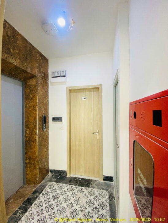 Bán CHDV dòng tiền 6 tầng x thang máy cực VIP tại Thanh Nhàn – HBT