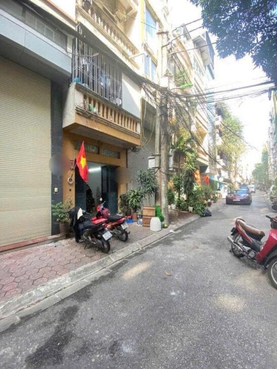 TÔI CẦN BÁN NHÀ PHÂN LÔ MẠC THÁI TỔ – Ô TÔ TRÁNH – KD VĂN PHÒNG ĐỈNH.