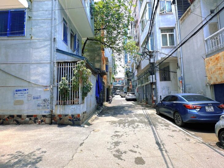 BÁN NHÀ PHÂN LÔ 63m2 Hai MẶT TIỀN hơn 6m CẦU GIẤY 5 TẦNG GIÁ CHỈ 18 TỶ