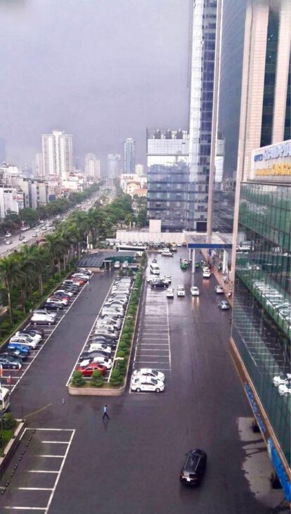 Cần bán 1000m sàn văn phòng sãn sổ đỏ lâu dài tại các quận Thanh Xuân, Cầu Giấy, Đống Đa Nam Từ