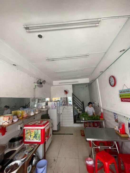 VIP VỊ TRÍ SIÊU MẶT TIỀN VIP KINH DOANH SẦM UẤT NHẤT ĐƯỜNG NGUYỄN KIỆM PHƯỜNG 4 PHÚ NHUẬN. 3 TẦNG