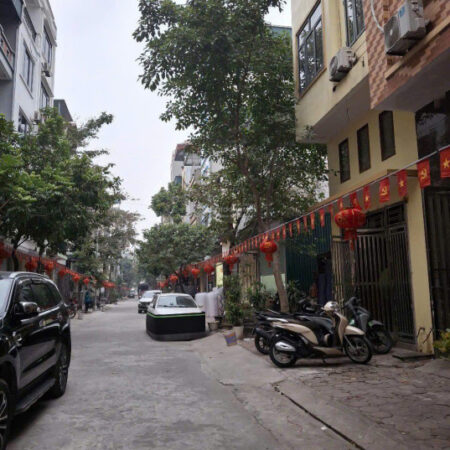 Nhà KĐG Kiến Hưng 65m², MT 5m, ô tô tránh, vị trí đẹp, 15 tỷ Nhà KĐG Kiến Hưng 65m², MT 5m, ô tô tránh, vị trí đẹp, 15 tỷ