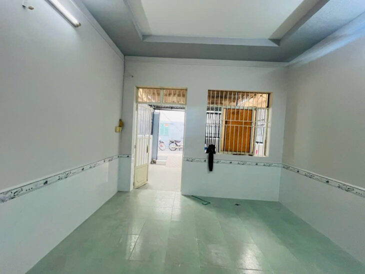 Chủ cần bán nhanh nhà đẹp, giá 3,69 tỷ, đường TA11.p.Thới An Quận 12.