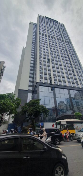 Bán chung cư 63 Ngụy Như Kon Tum, 76m2, 5.5tỷ