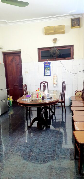 HOÀNG NHƯ TIẾP 31 tỷ 78m Ô TÔ TRÁNH KINH DOANH CHO THUÊ ĐỈNH,LONG BIÊN