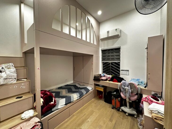 Bán nhà Thuỵ Khuê, Tây Hồ, ngõ thông 2 thoáng, 42m2, 4 tầng, chỉ 10.5 tỷ