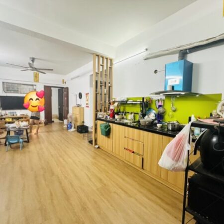 Bán Chung cư Việt Hưng thang máy – Căn hộ 2 ngủ – View thoáng – Nội thất đầy đủ, sổ sẵn giao dịch