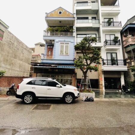 BÁN NHÀ NGỌC LÂM 32 tỷ 95m VỈA HÈ 3 Ô TÔ TRÁNH,HAI MẶT NGÕ,LONG BIÊN