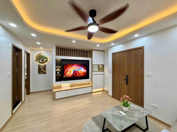 Bán căn hộ chung cư sổ đỏ Nơ 10 Linh Đàm, Q. Hoàng Mai DT 56m2, 2 ngủ, 3.x tỷ