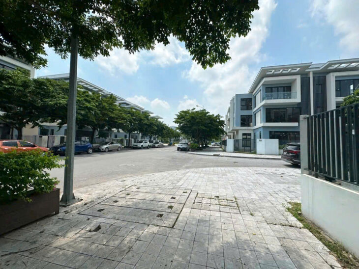 Bán biệt thự An Quý Villa Dương Nội, Hà Đông, 198m2, 4 tầng, MT 8m, 47ty TL