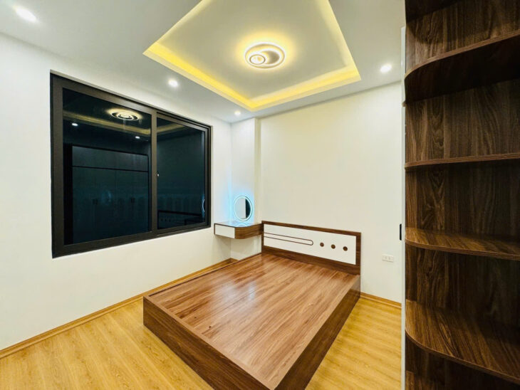 Cần bán nhà 6 tầng x 8 ngủ Vip ngõ Khương Trung, Thanh Xuân