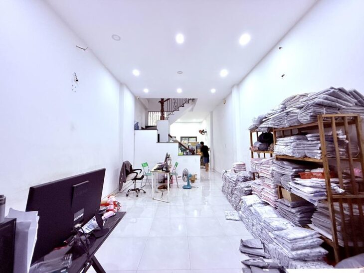 Nhà 3 Tầng – Hẻm Ô Tô Tránh TX 47 – Q12 – Chỉ Nhỉnh 4 Tỷ