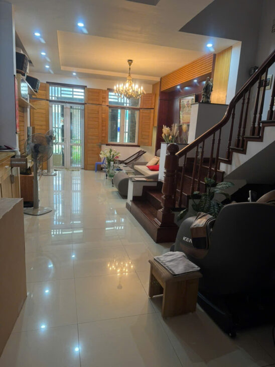 CHO THUÊ NHÀ MẶT PHỐ NGUYỄN VĂN LỘC HÀ ĐÔNG
