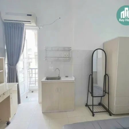 Bán Nhà 4 tầng Bành Văn Trân Tân Bình, gần CV Lê Thị Riêng, chỉ 5.6 tỷ TL