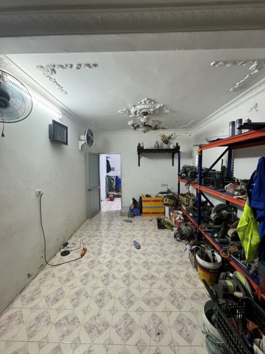 Bán căn hộ Tầng 1 ngõ 208 Giải Phóng, 90m 2N1VS, kinh doanh tốt, Giá 6,95 tỷ