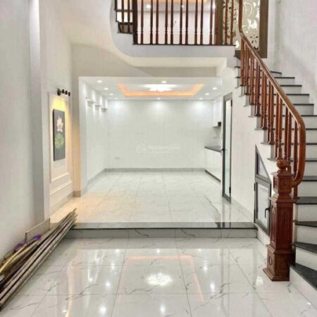 Bán nhà Đại Từ mới, đẹp, ngõ 5m, DT 50m2 x 5tầng, giá 7.7 tỷ, SĐCC